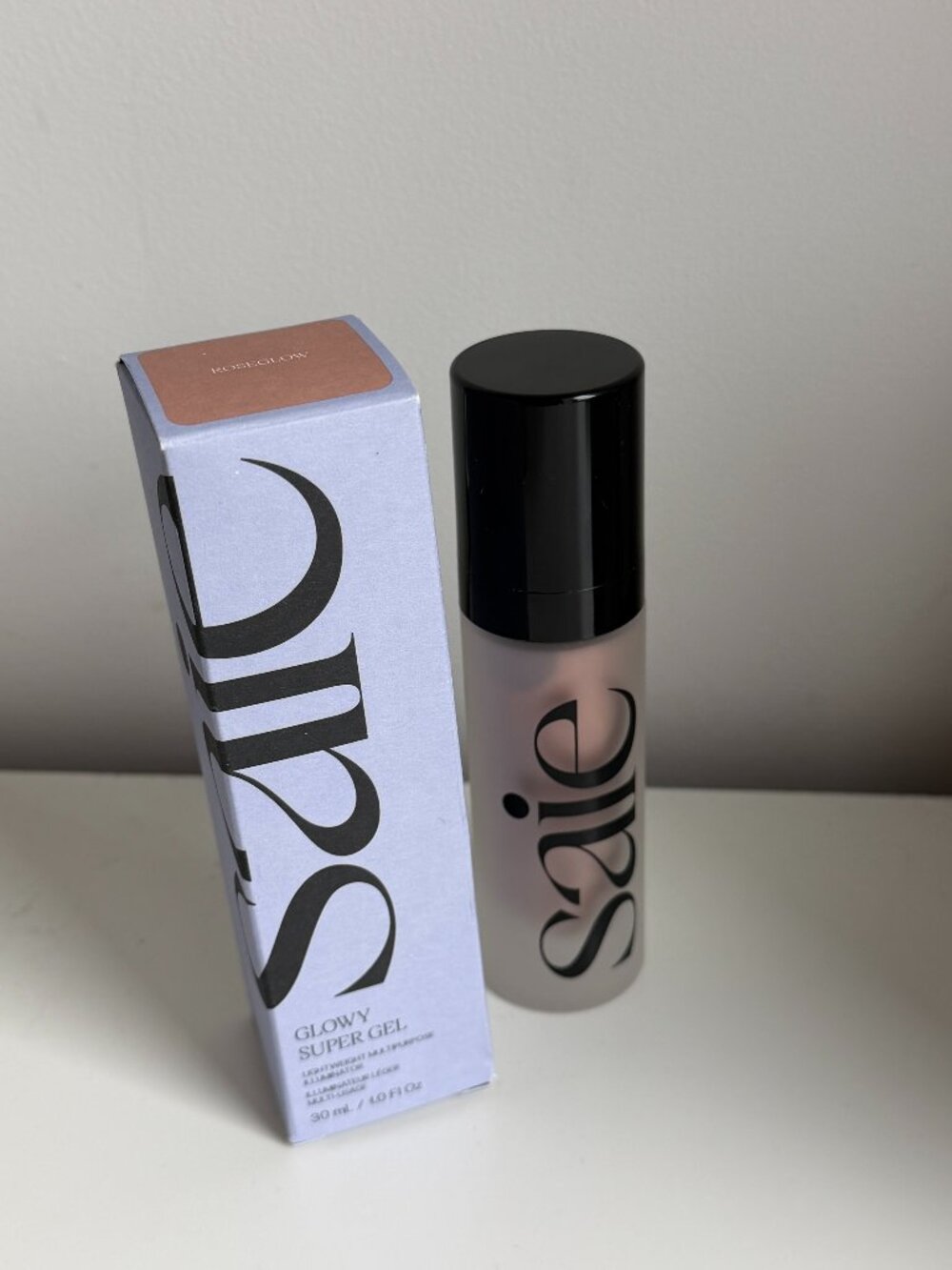 NWT Saie Glowy Super Gel Illuminator Roseglow